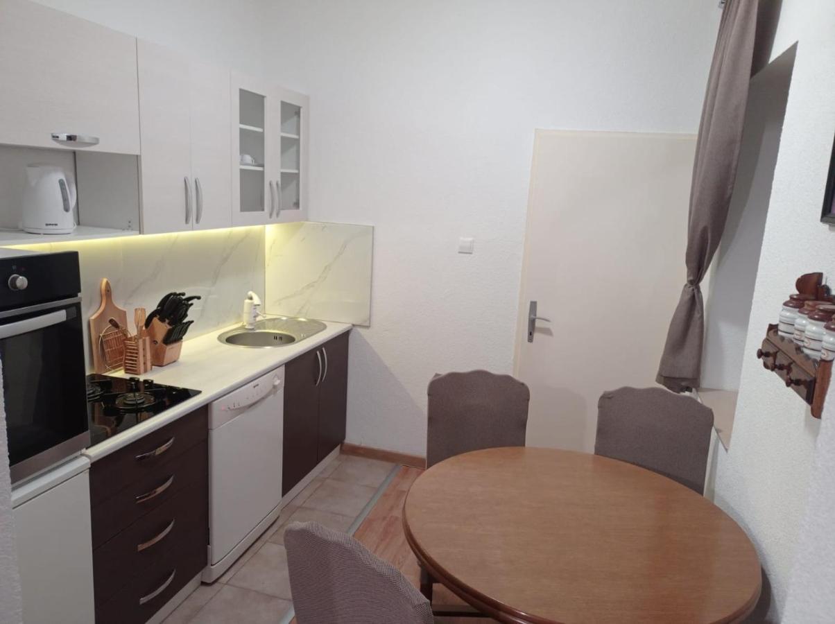Apartman Lili Διαμέρισμα Livno Εξωτερικό φωτογραφία